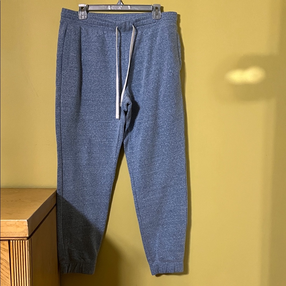 Sonoma Men's Heather Blue Joggers super soft great used barely used condition